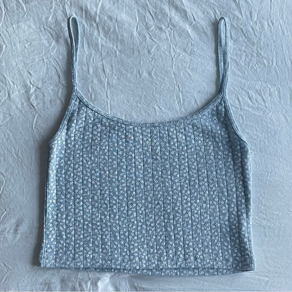 NWOT Brandy Melville floral tank